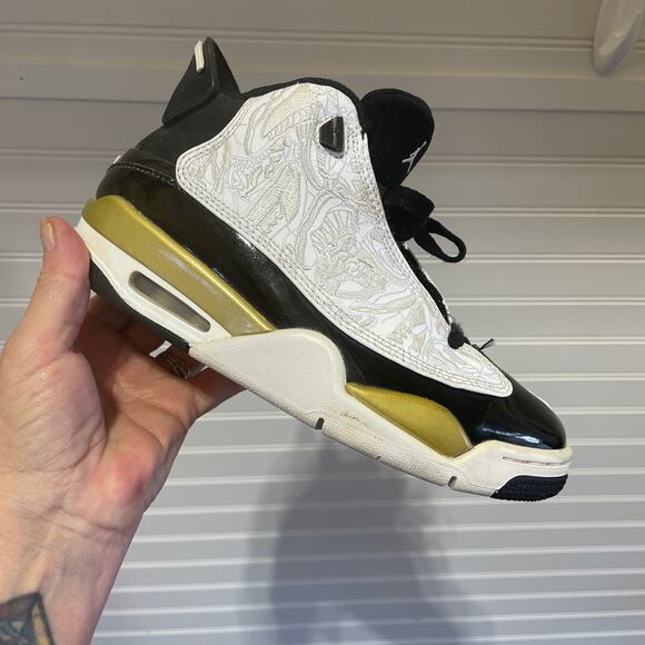 Jordan Dub Zero Mid Top Tennis Shoes - Picture 2 of 13